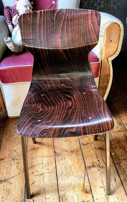 ​Industriële vintage kinderstoel – OBO Eromes Wijchen, ca. 1960