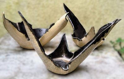 Sculpturale Keramische Theelichthouders – Organisch Design met Craquelé & Glans