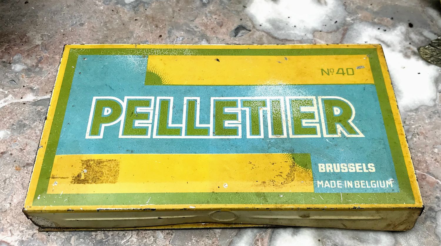 vintage metalen stempelkussen Pelletier Brussel jaren 50 vintage metalen stempelkussen Pelletier Brussel jaren 50