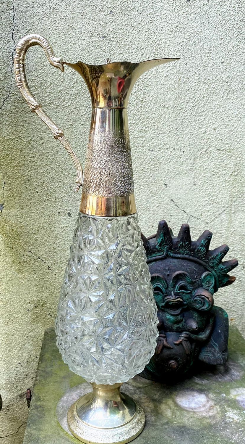 Elegante goudkleurige kristal diamant geslepen wijnkaraf – Italië, ca. 1970