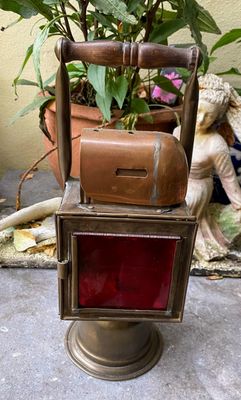 Antieke carbid treinlamp Belgische spoorwegen Orlians en Co, Mechelen 1949 - Industrieel erfgoed Antieke carbid treinlamp Belgische spoorwegen Orlians en Co, Mechelen 1949 - Industrieel erfgoed