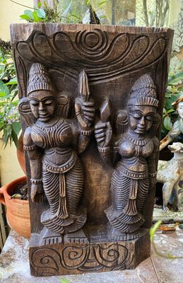 Houten Indiaas Paneel Shiva & Parvati – Authentiek Snijwerk met Spirituele Uitstraling