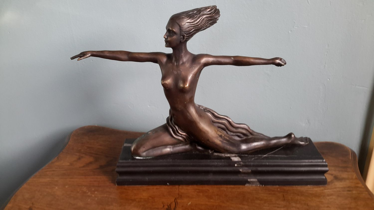 Amazone Art deco Beeld van naakte vrouw naar André Bouraine