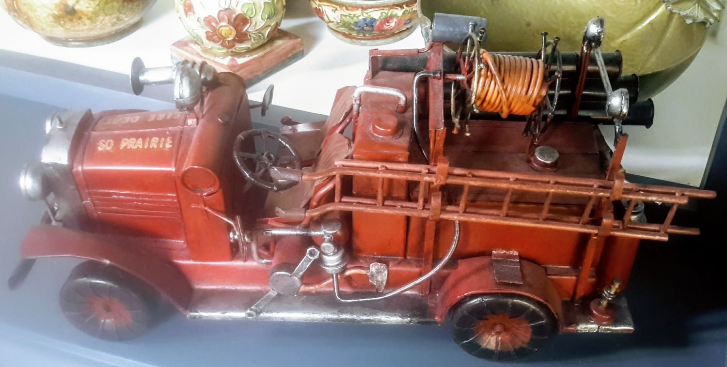 Grote retro Amerikaanse brandweerauto fire dept SO Prairie D5603