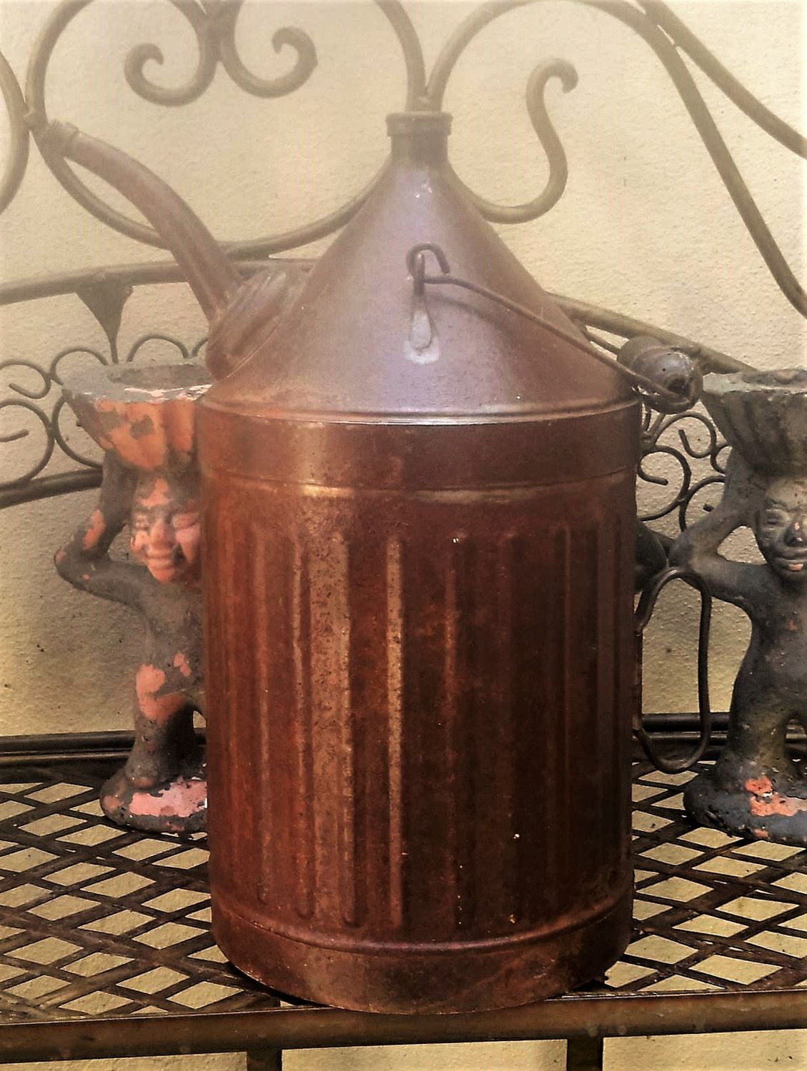 Stoere Franse ijzeren oliekan