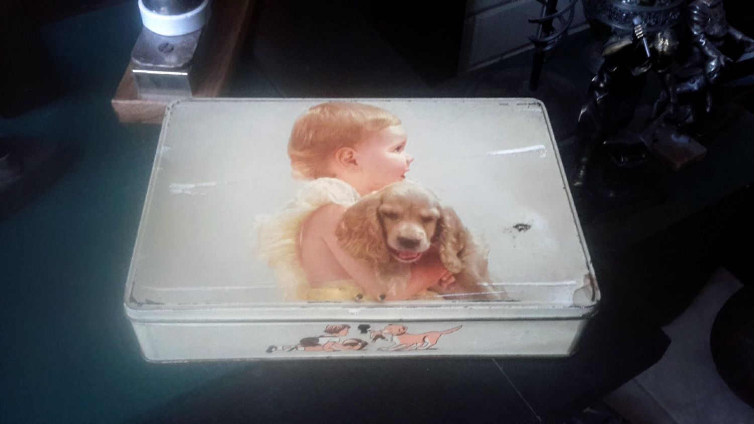 Vintage blik superchocolade Jacques kind en cockerspaniël