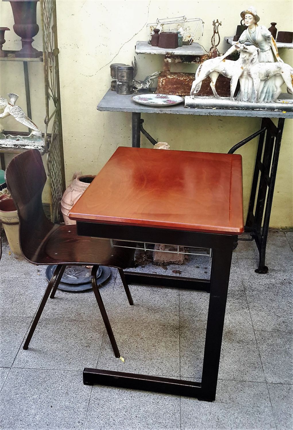 Retro Kinderschrijftafel en stoel OBO Eromes Wijchen ca 1960