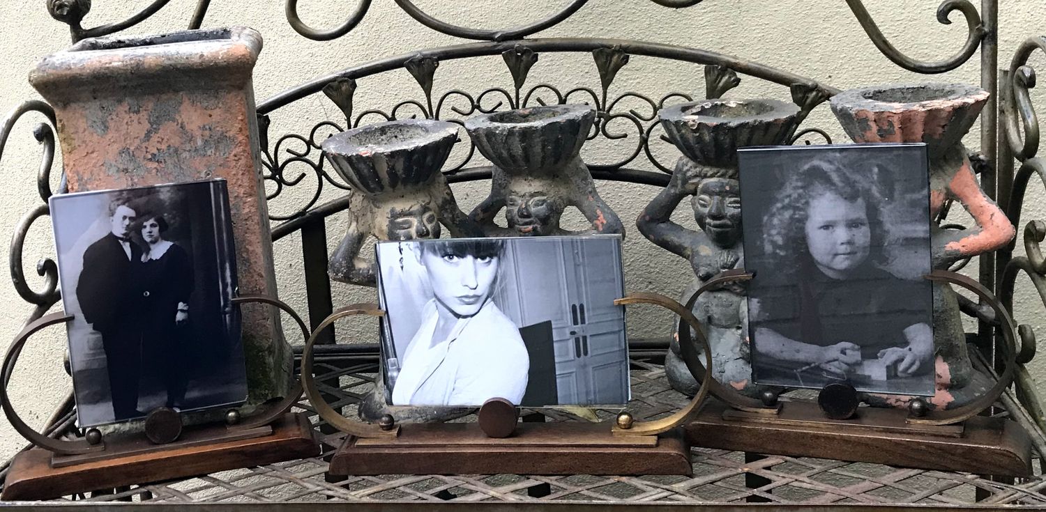 3 Art deco stijl fotolijsten van hout en glas