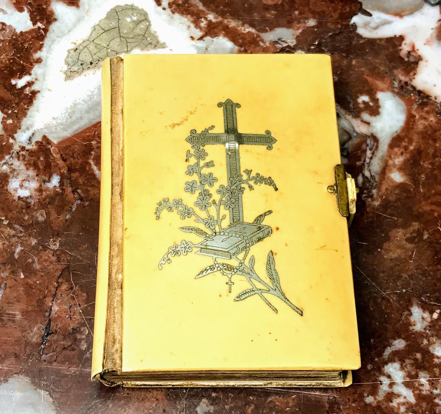 Antiek klein gebedenboekje met verharde kaft- PAROISSIEN Romain met slotje 1893