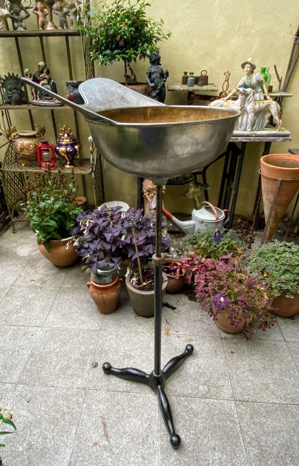 Antieke kapperswasbak van messing - wasbak kapper Antieke kapperswasbak van messing - wasbak kapper