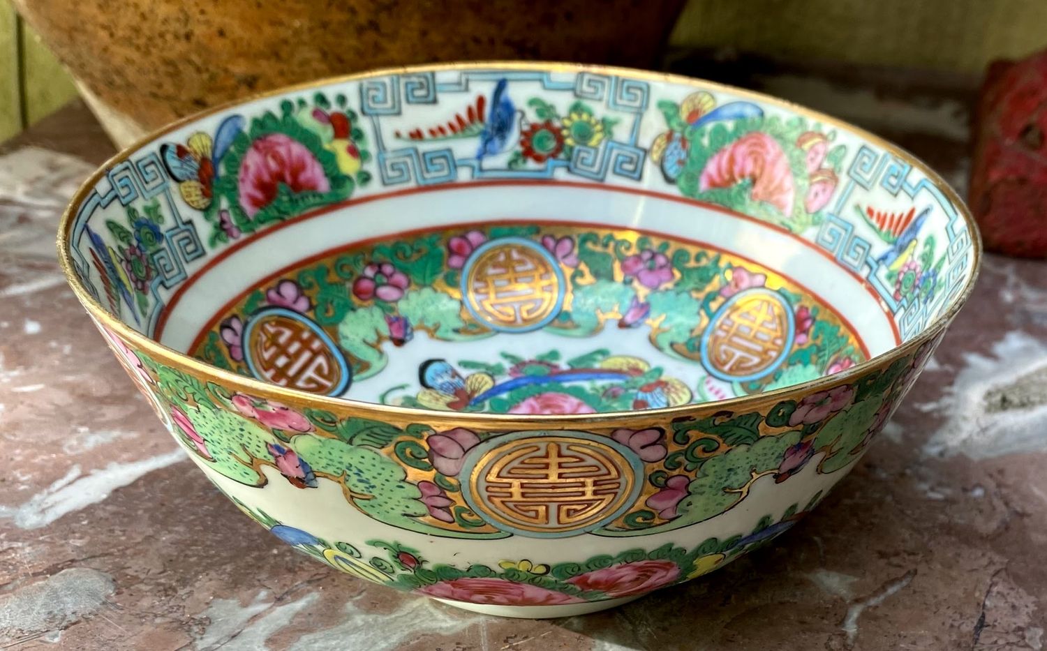 Mooi handgeschilderd Rose Canton porseleinen rijstkommetje