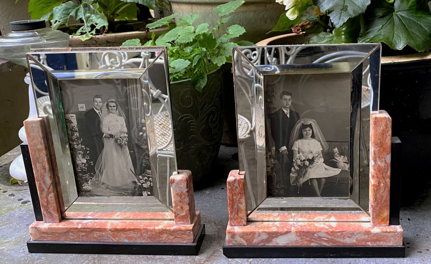 Prachtig koppel Art Deco marmeren fotolijsten ca 1930