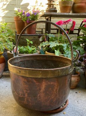 Antieke roodkoperen openhaardketel – Frankrijk ca. 1890–1919 Antieke roodkoperen openhaardketel – Frankrijk ca. 1890–1919