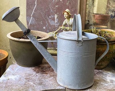 Industriële zinken gieter Kovotnar – Slovakije jaren ’60/’70 Industriële zinken gieter Kovotnar – Slovakije jaren ’60/’70