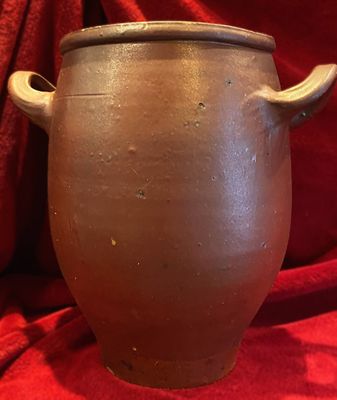 Prachtige antieke grespot in donkerbruin geglazuurd aardewerk– 19e eeuw