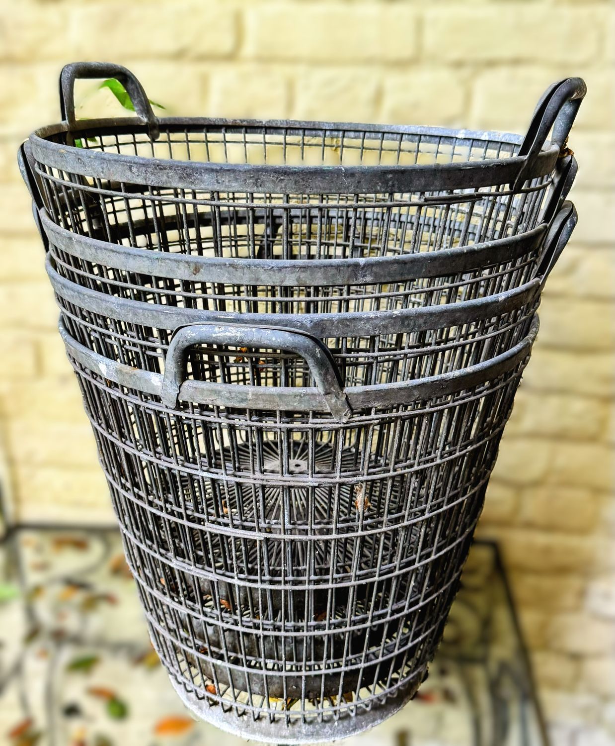 Belgische industriële draad aardappelmand met handvatten – jaren 60