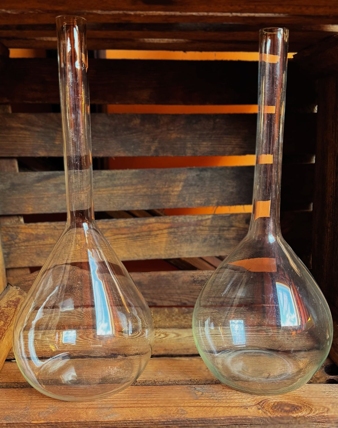 Vintage grote Sovjet‑laboratoriumfles met lange hals en bolvormige bodem – ca. 1970