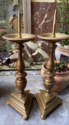 Antieke bronzen kerk penkandelaren – Vlaams driepoot balustervorm, eind 19de eeuw