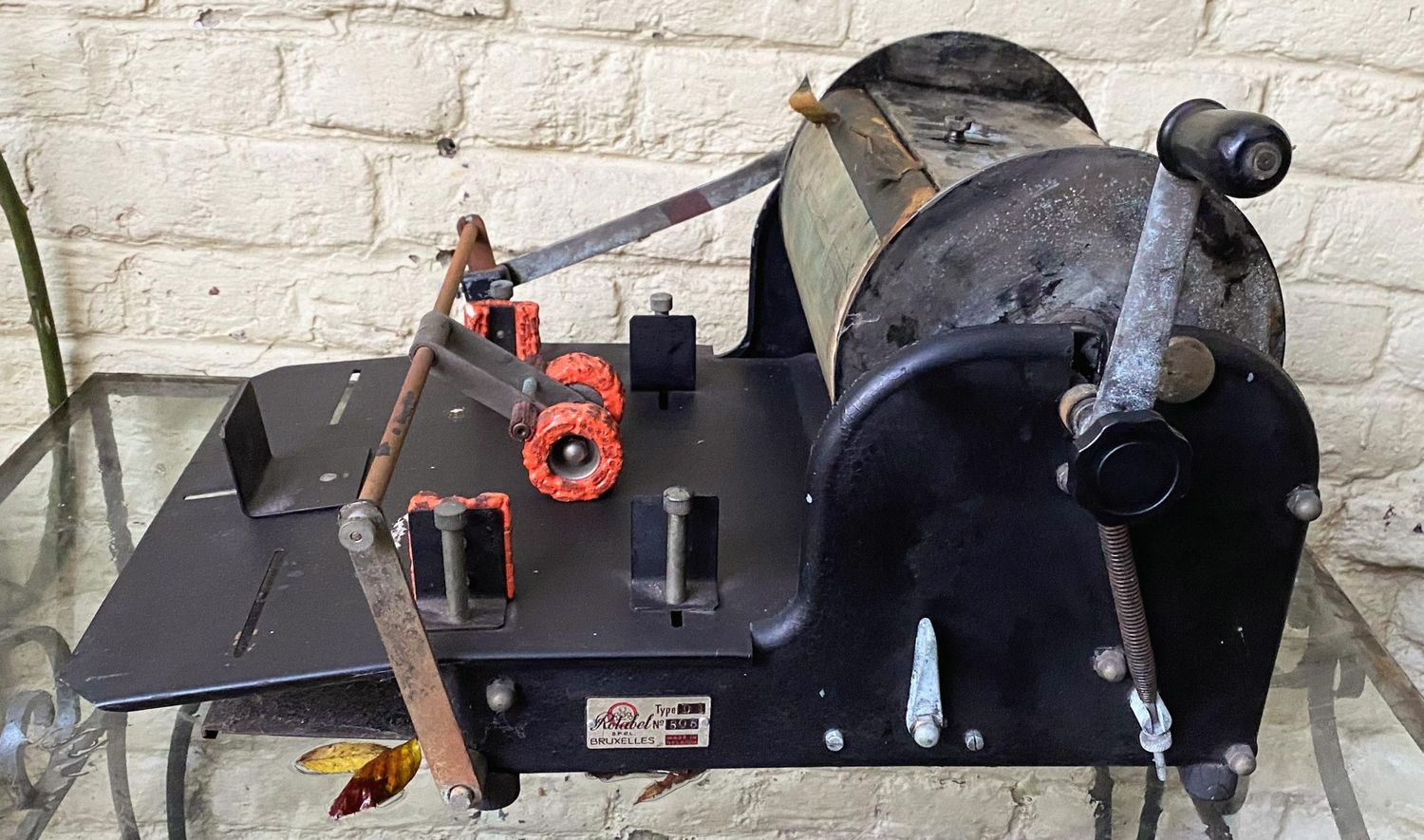 Unieke handbediende stencilmachine Rotabel - Industrieel erfgoed uit de jaren 50