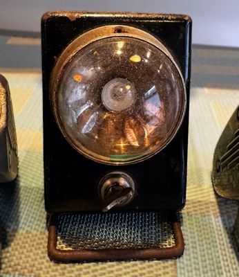 Vintage industriële inspectielamp in Mazda-stijl – ca. 1930–1950