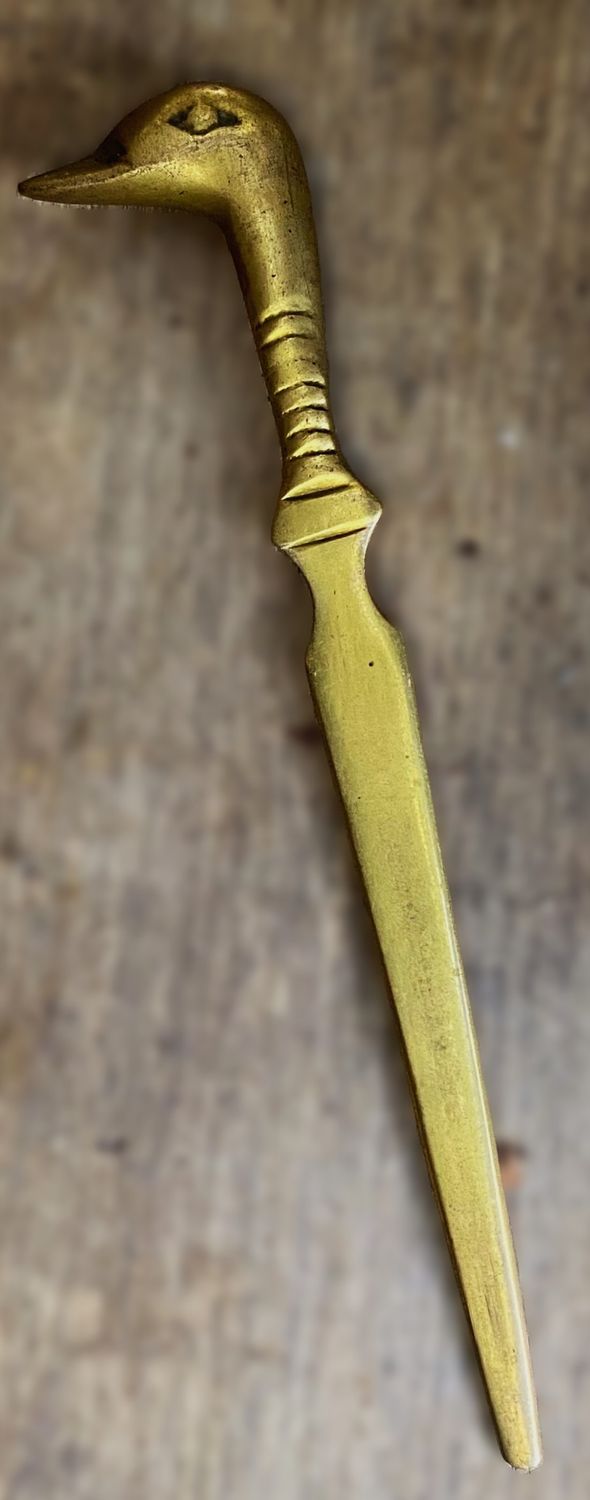 Prachtige koperen briefopener met vogelkop als handvat – ca. 1960–1970 Prachtige koperen briefopener met vogelkop als handvat – ca. 1960–1970