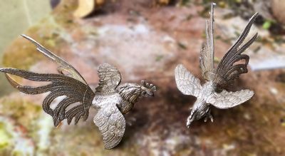 Vintage verzilverd messing vechtende hanenpaar – ca. 1960–1970