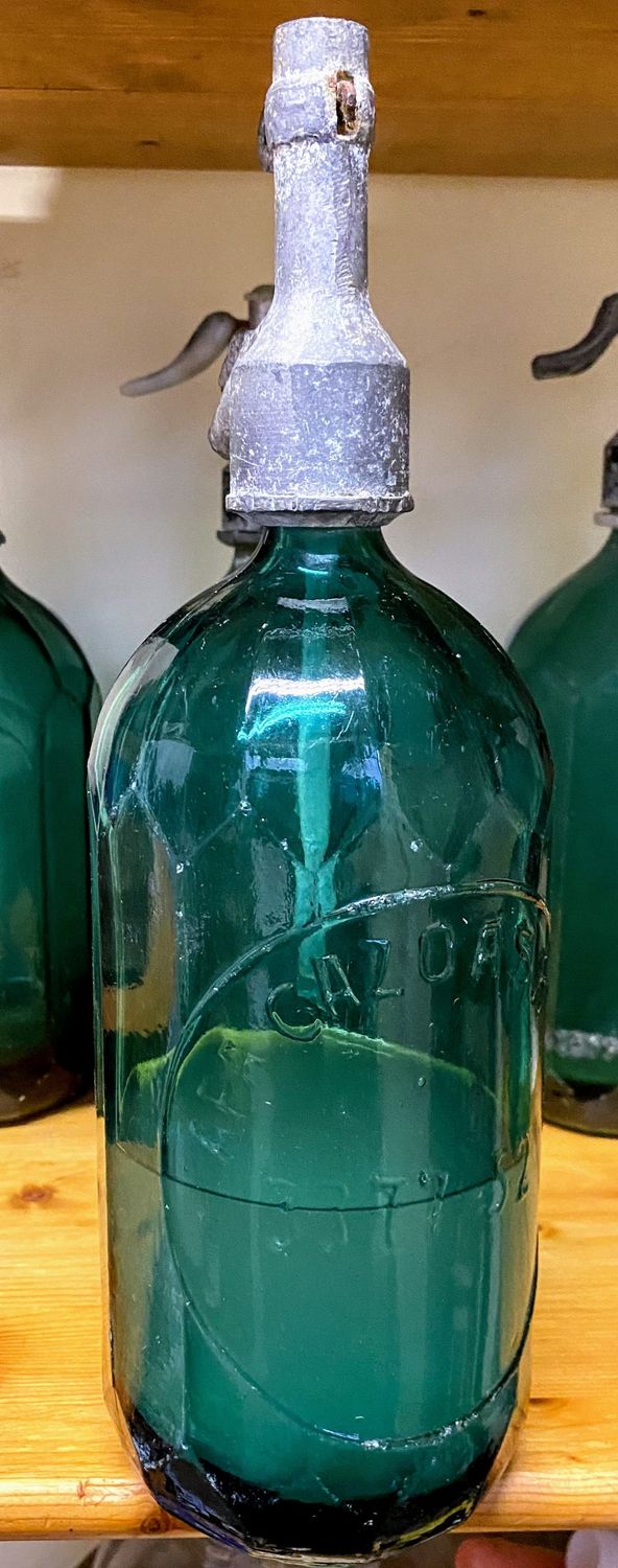 Lauriergroene "Romanian Seltzer Bottle" Sifonfles gemerkt – ca. 1950