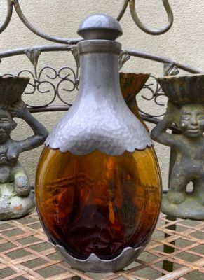 Art deco Whiskey Karaf oker Zeister Pewter Made in Holland jaren 30