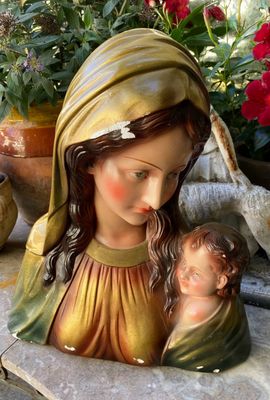 Vintage borstbeeld Maria met kindje Jezus – G. Carli, ca. 1925–1940 – Polychroom gips