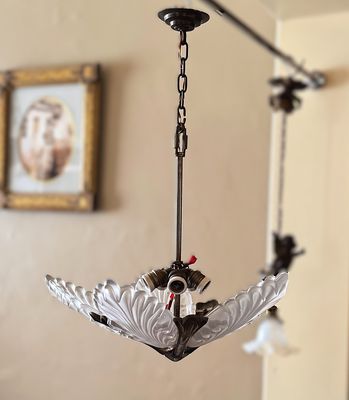 Exclusieve Franse Art Deco Kroonluchter – 5 Gesatineerde Schalen 1930