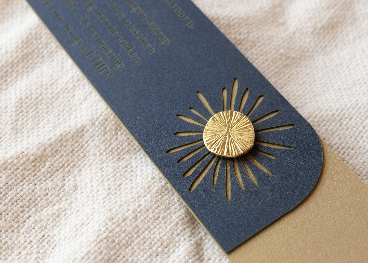 Broche &#39;zonneke&#39; - gesloten