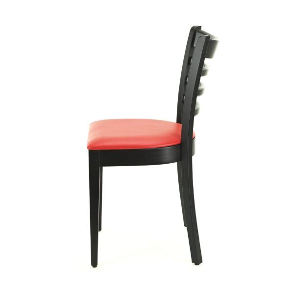 Restaurant Stuhl Maja | rot | gepolsterter Holzstuhl