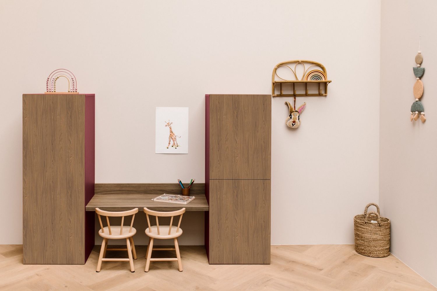 Kinderhoek open in noten/bordeaux