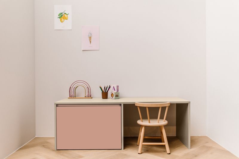 Speeltafel Abrikoos - L135 x D50 x H45