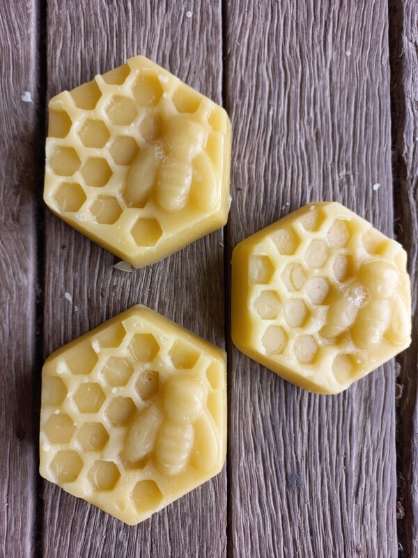 Beeswax medium 54g - 59g