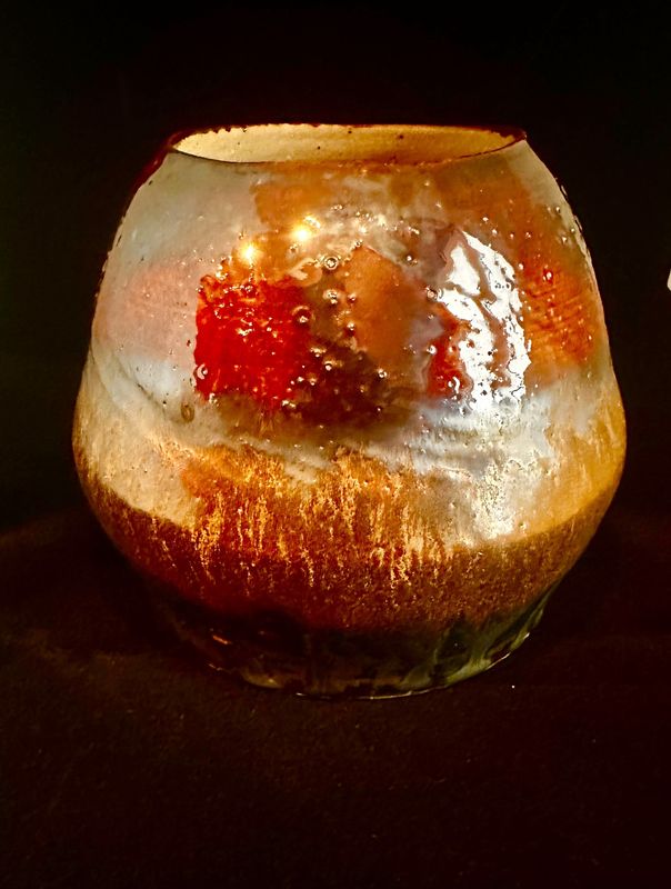 Earthtone vessel
