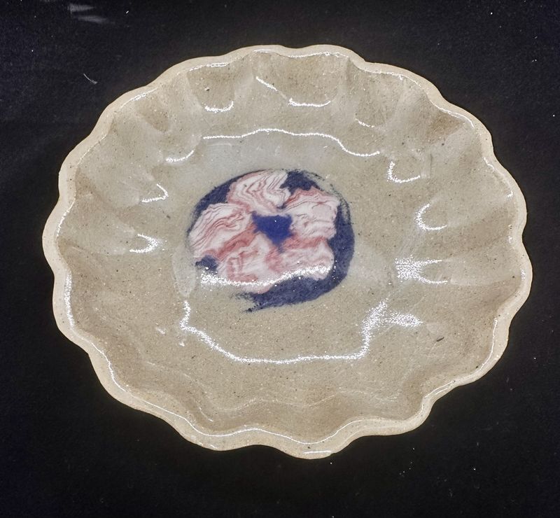 Fluted dish, Nerikome Rose