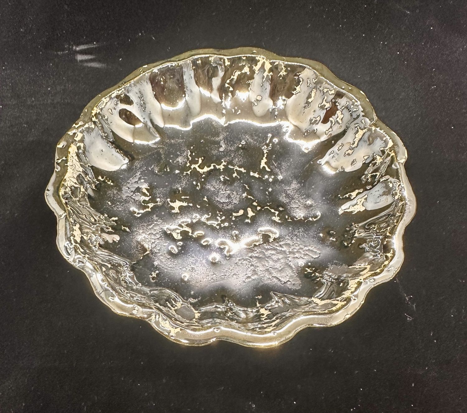 Fluted dish