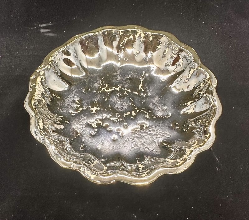 Fluted dish