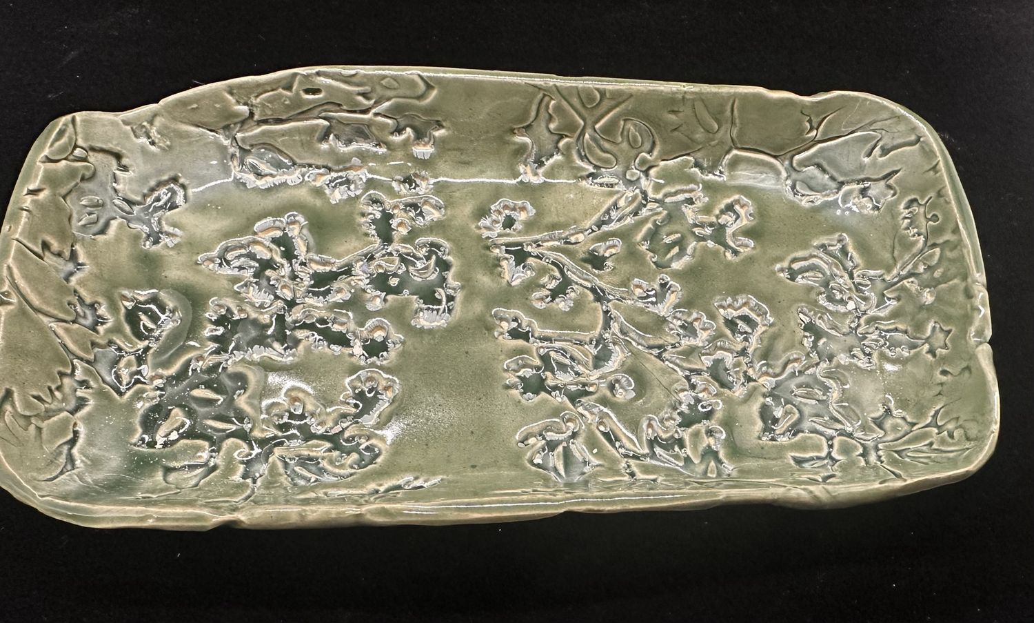 Green Leaf Dish