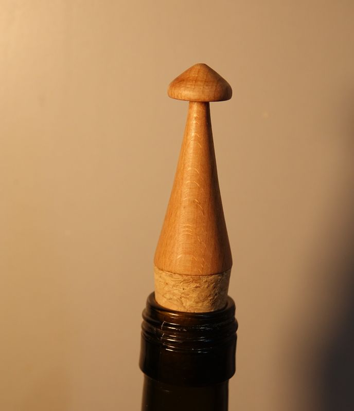 Mushroom bottle stopper