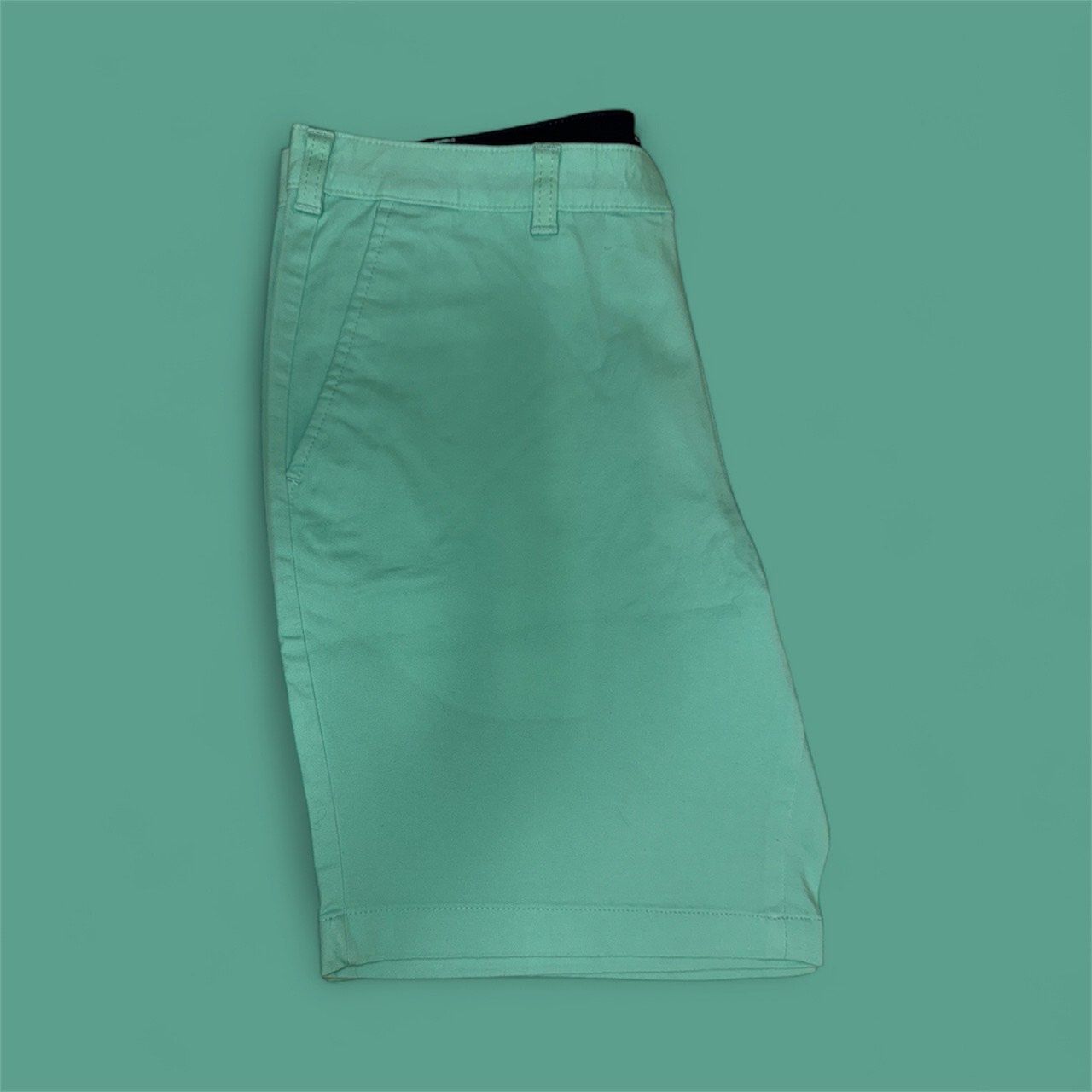 9" CLUB ROOM SHORT