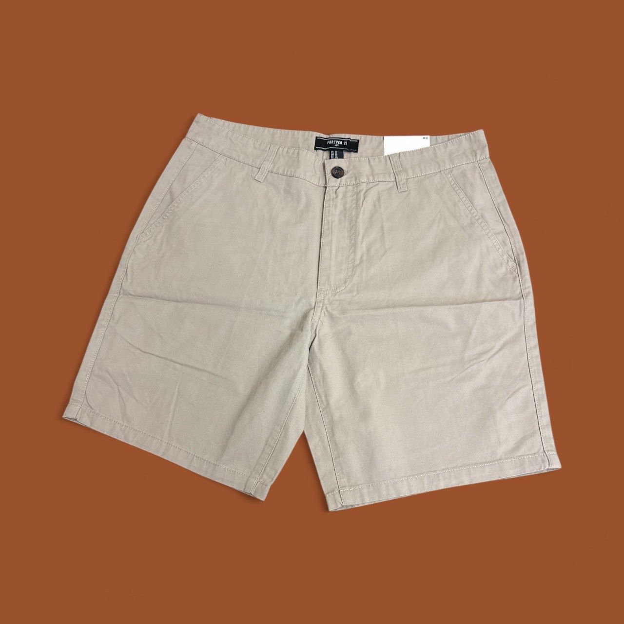 FOREVER 21 KHAKI SHORTS