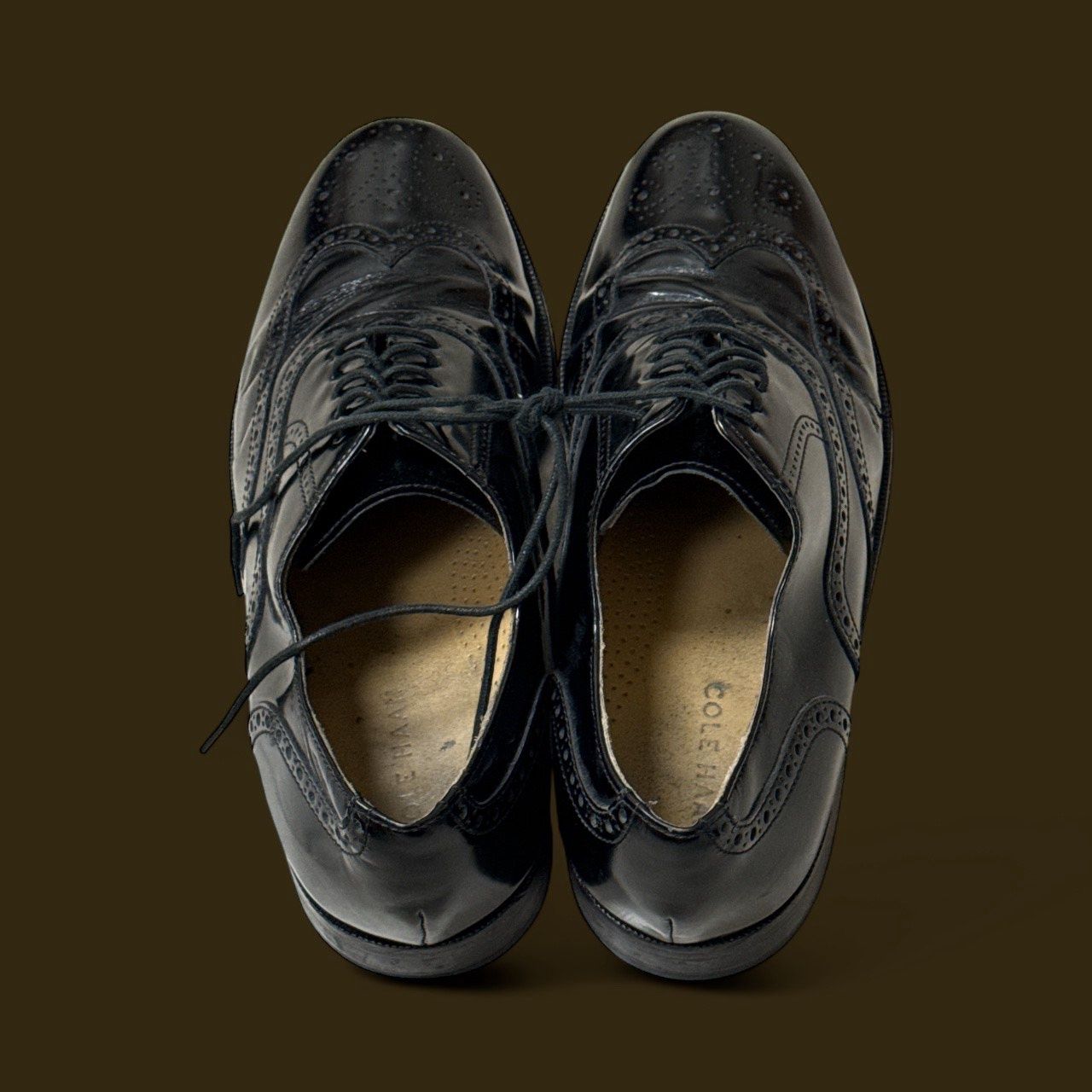 COLE HAAN DRESS SHOE USED