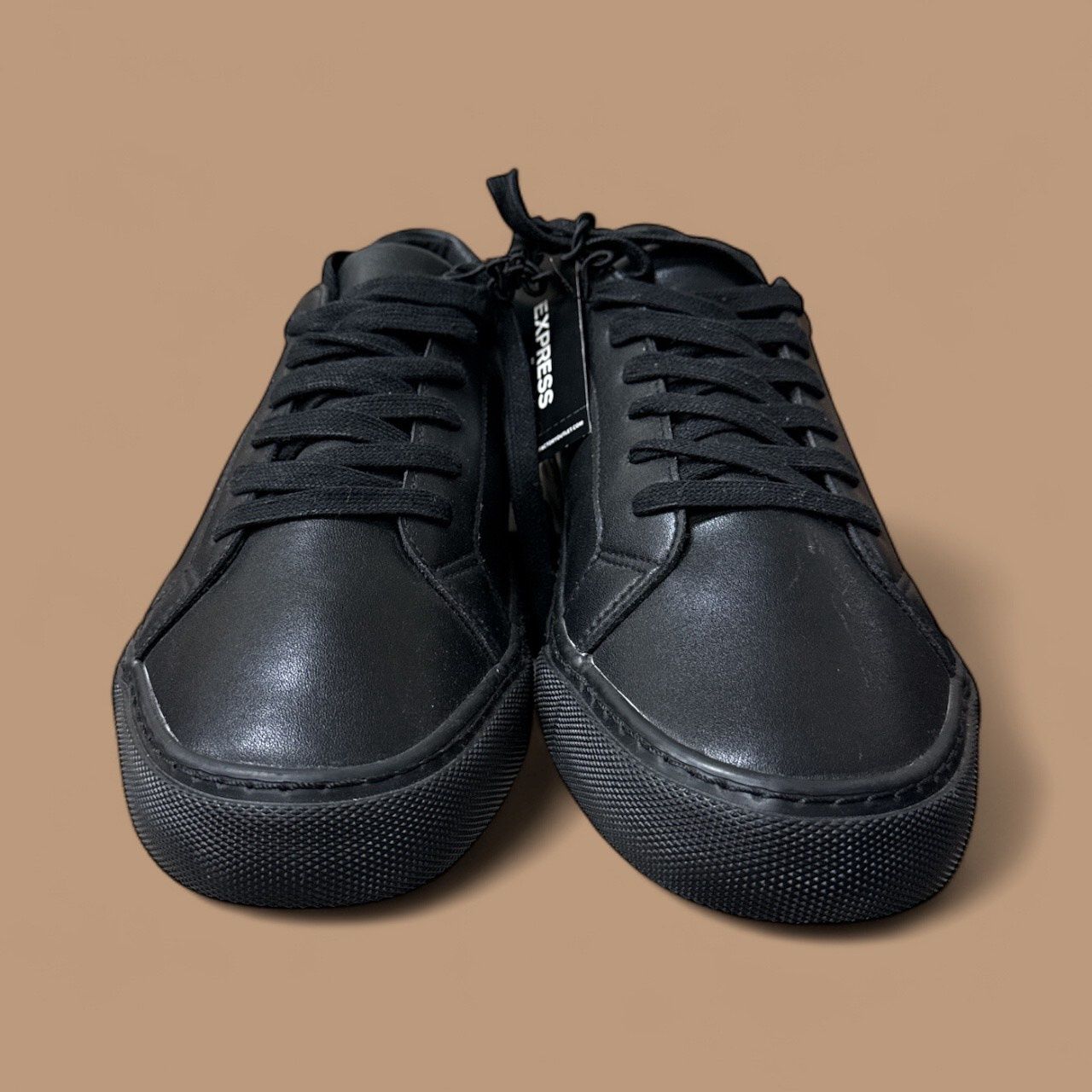 EXPRESS MEN'S SHOE