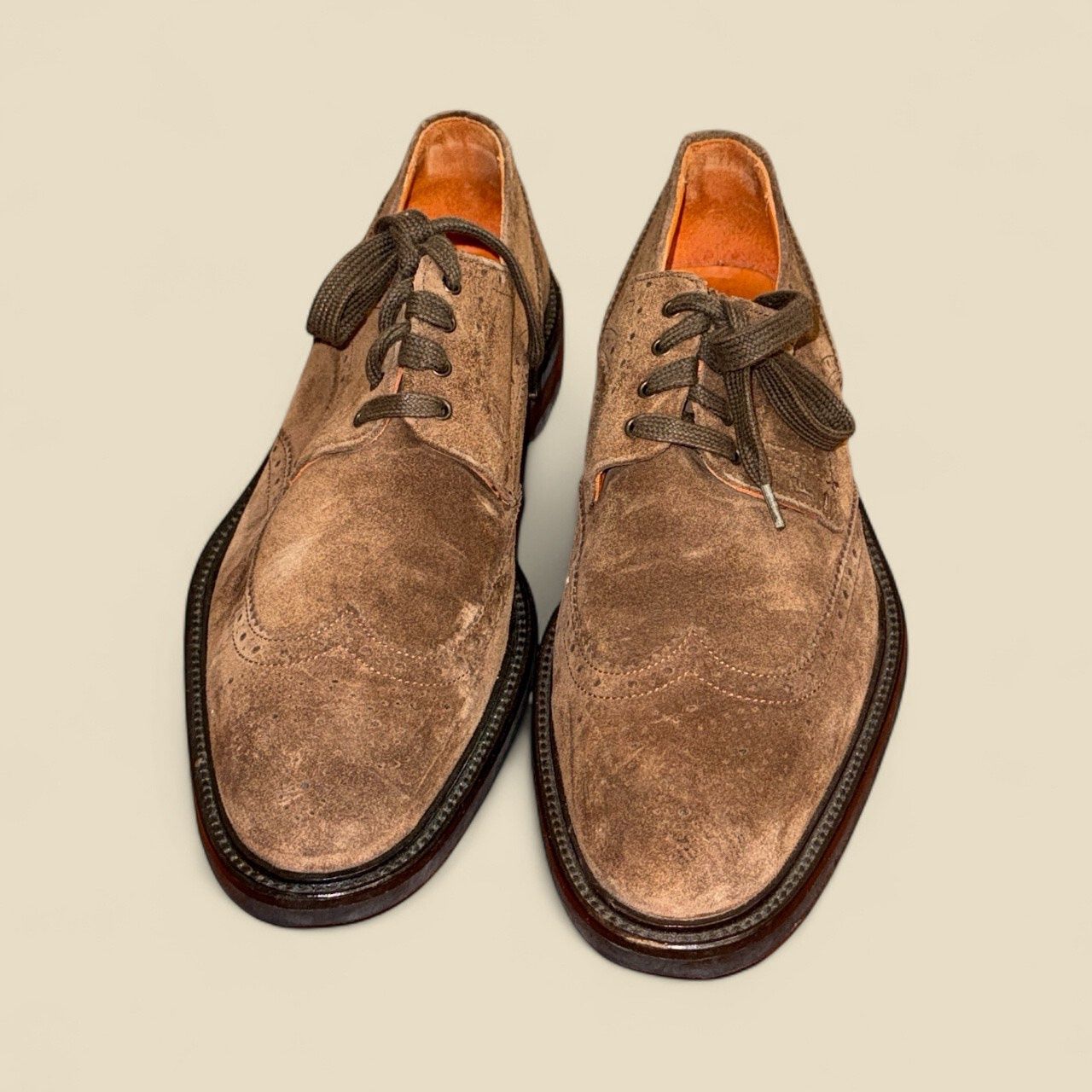 USED FACONNABLE SHOES