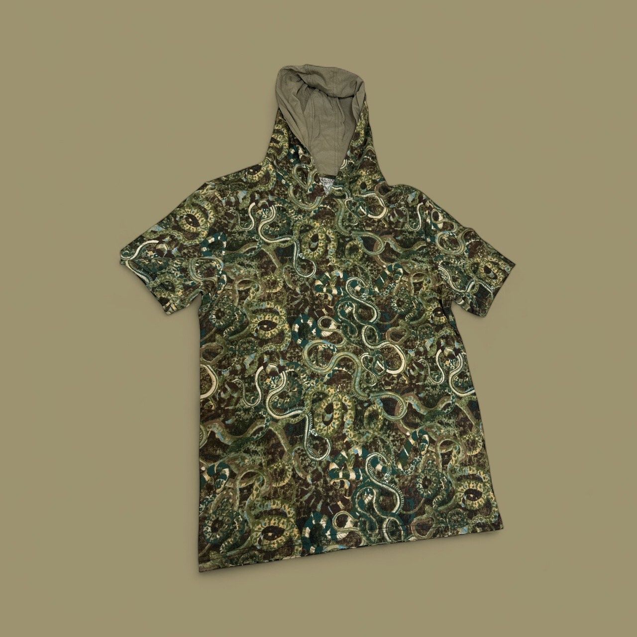 I.N.C MEN'S GRAPHIC HOODED T-SHIRT