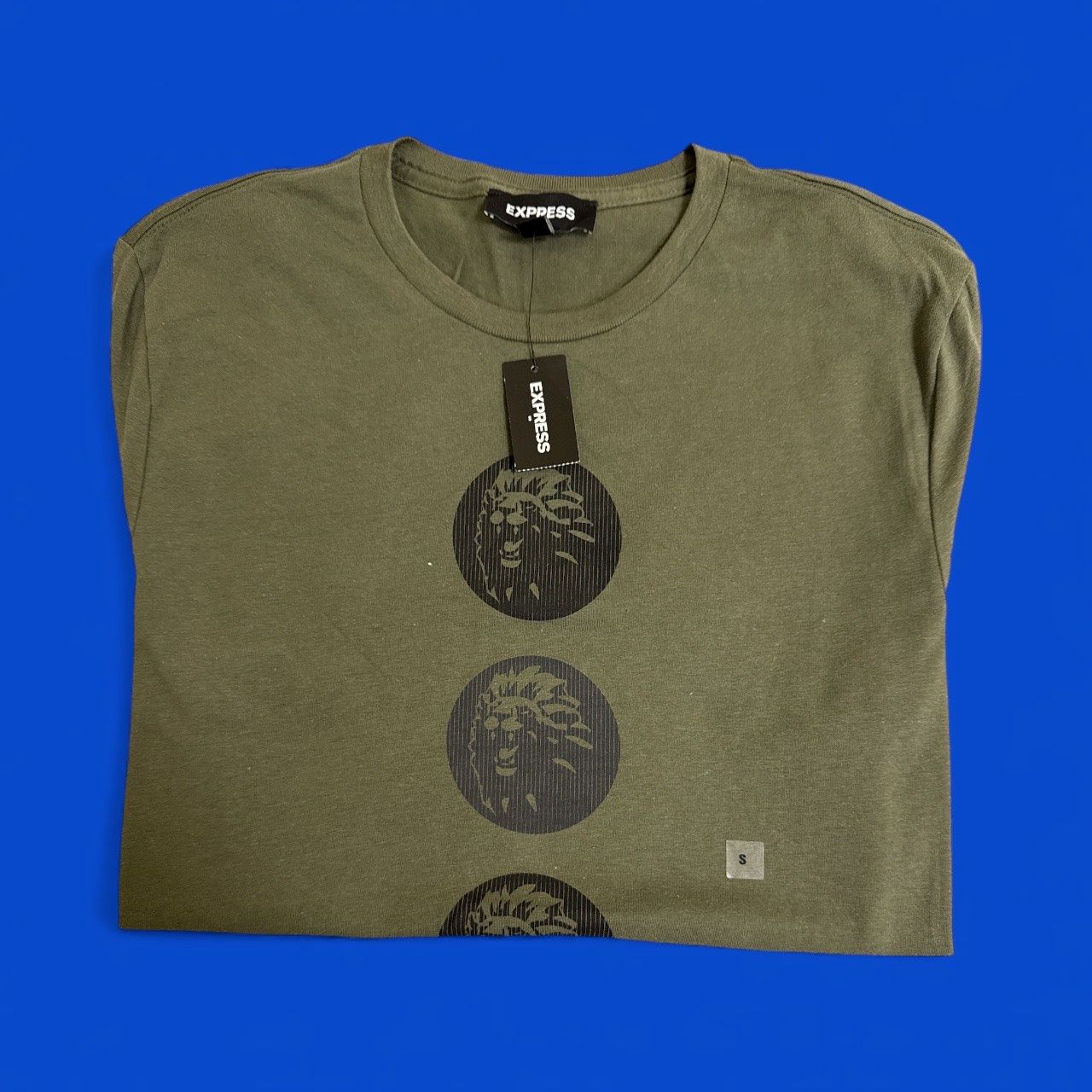 EXPRESS CREW NECK GRAPHIC TEE