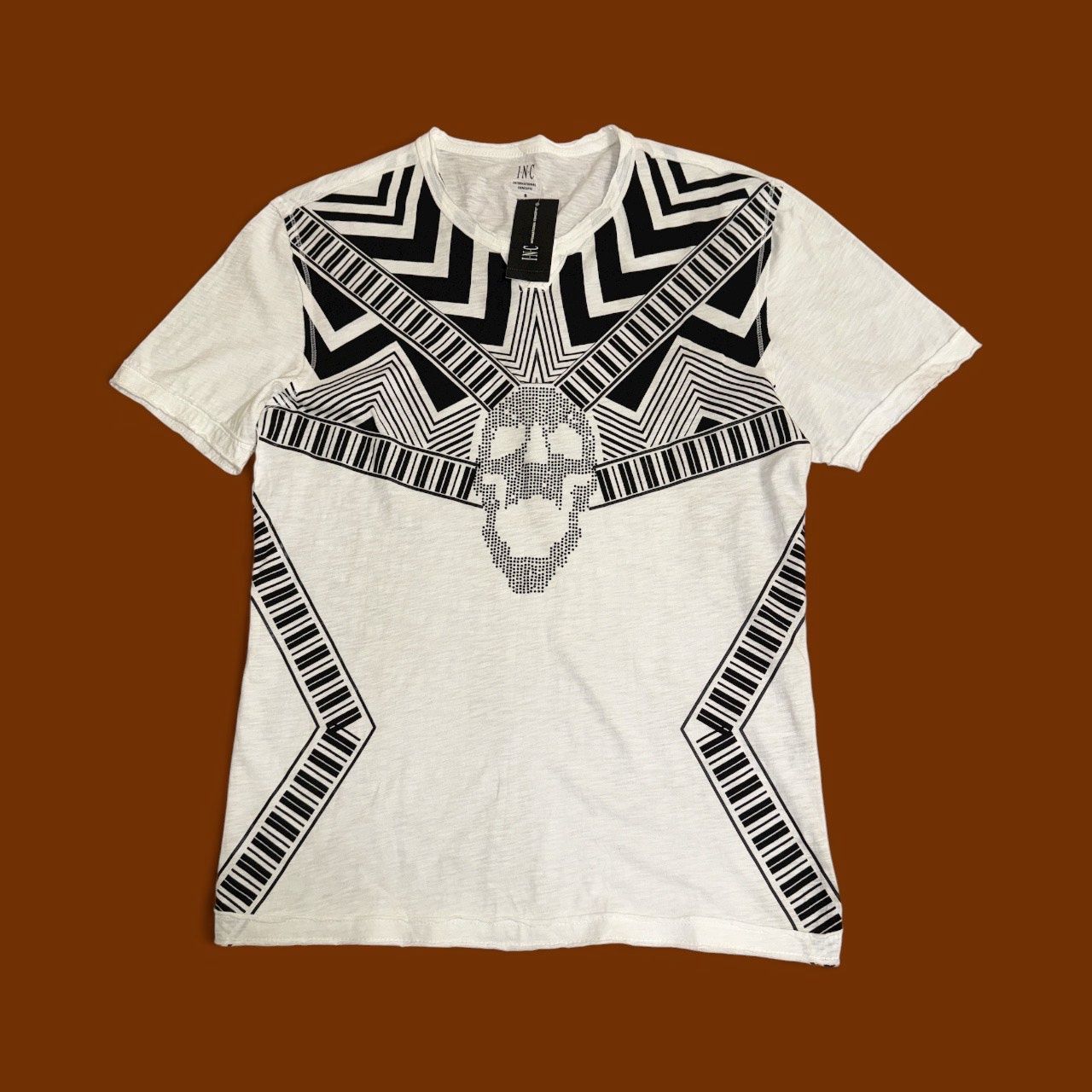 I.N.C. ABSTRACT TRIBAL SKULL T-SHIRT