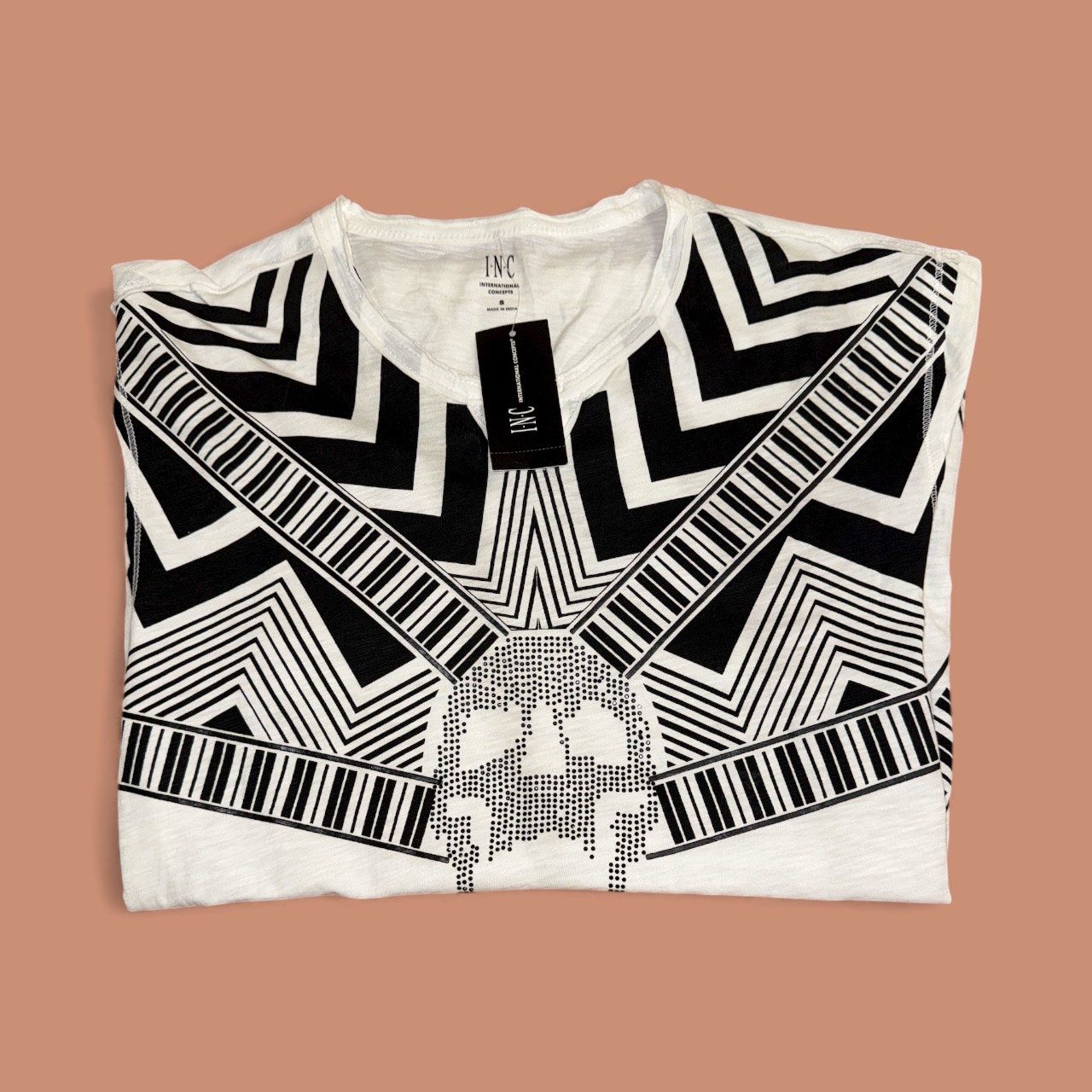 I.N.C. ABSTRACT TRIBAL SKULL T-SHIRT